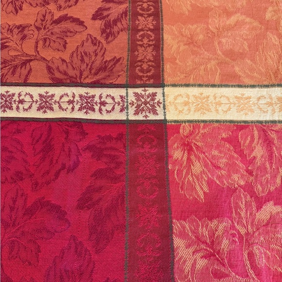 Maple Leaf Jacquard Fall Harvest Tablecloth Cotton Blend Jewel Tones    57 X 102 - Picture 3 of 12